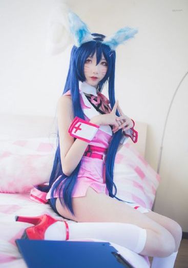 女仆诱惑