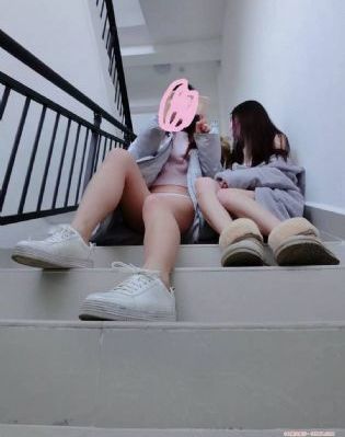 《烽火佳人》电视剧